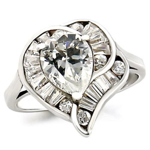 23529 - High-Polished 925 Sterling Silver Ring with AAA Grade CZ in Clear