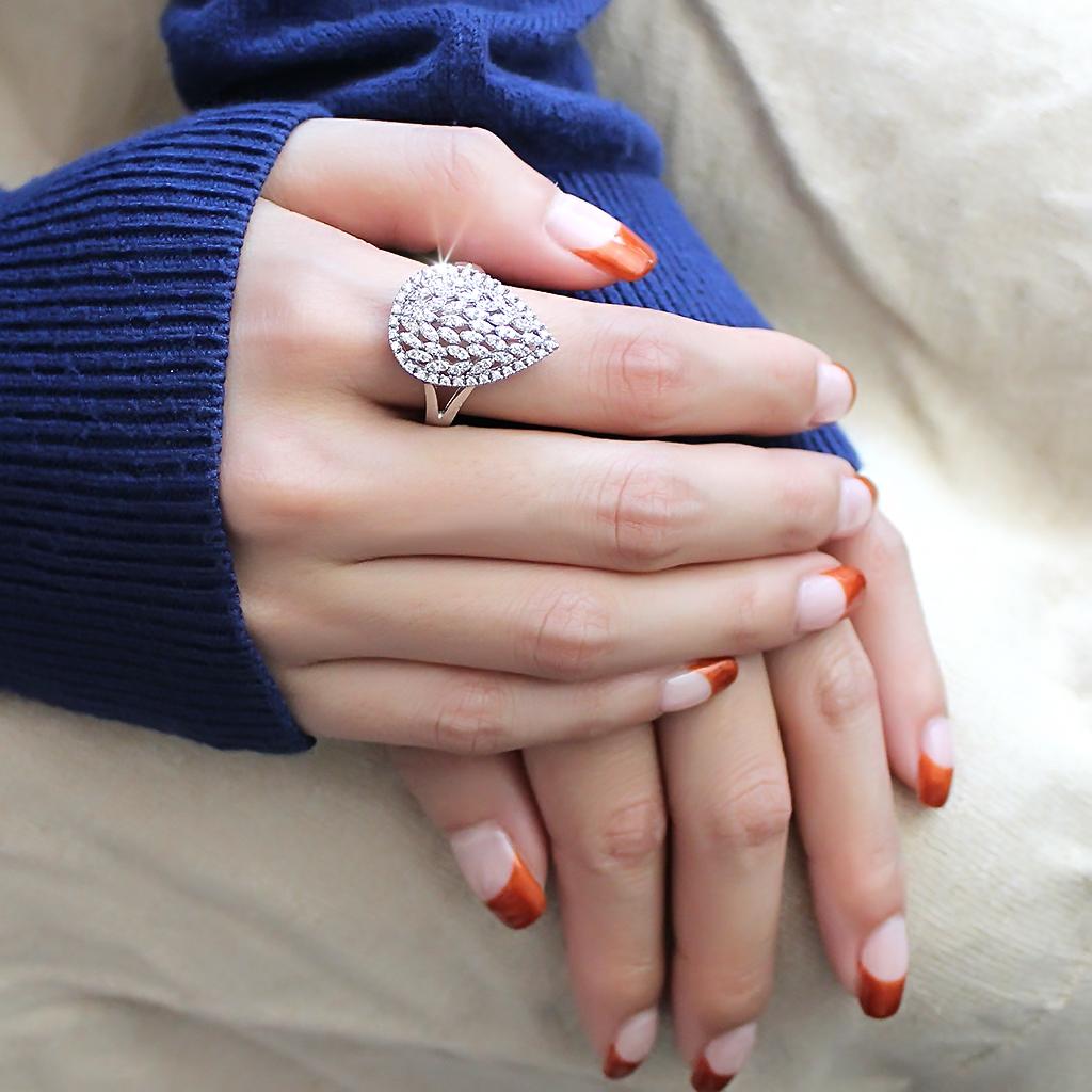 3W1436 - Rhodium Brass Ring with AAA Grade CZ in Clear