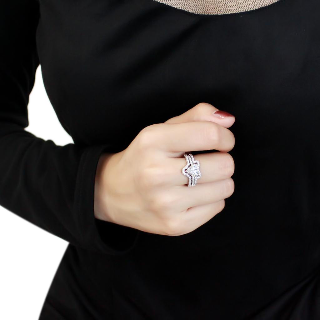 3W1504 - Rhodium Brass Ring with AAA Grade CZ in Clear