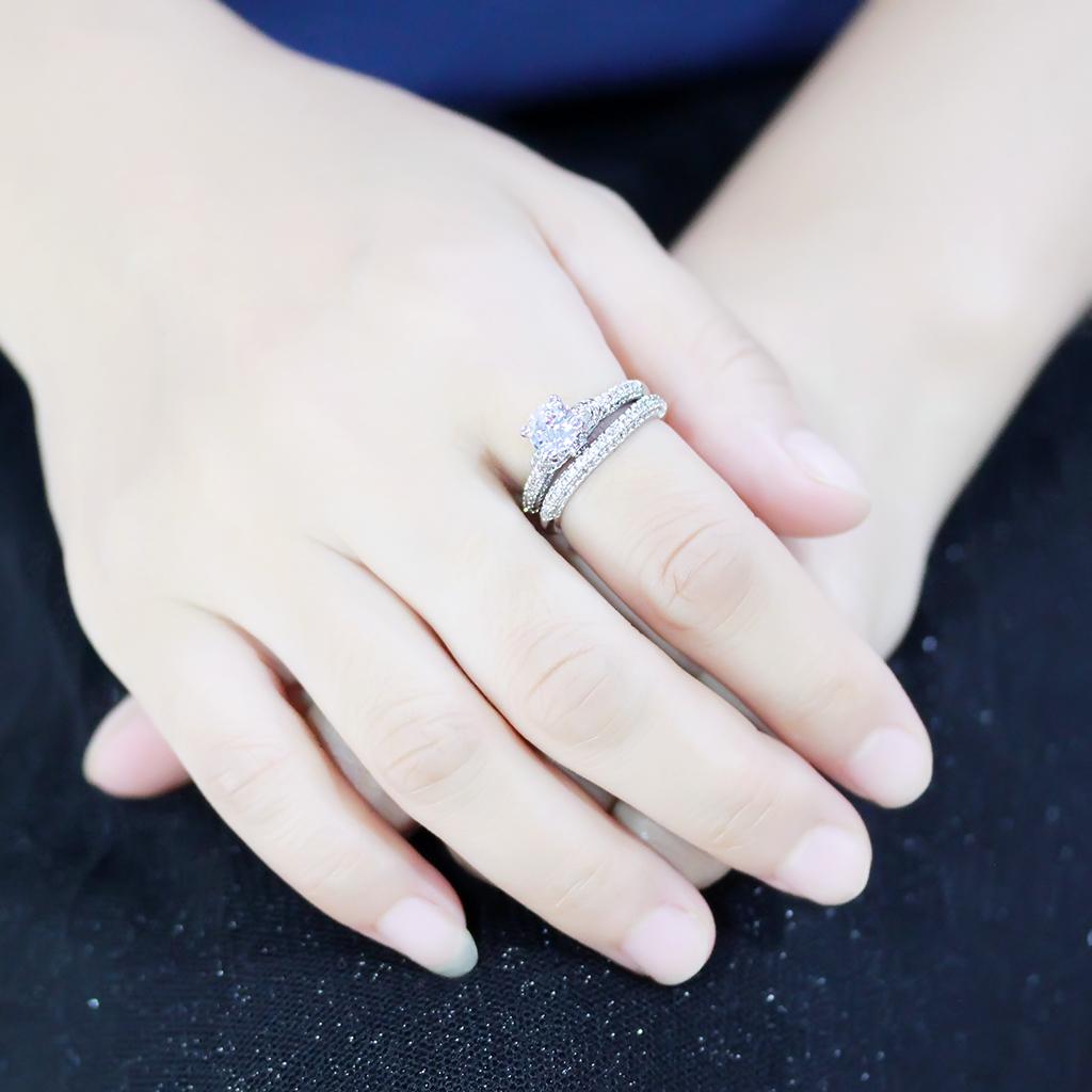 3W1555 - Rhodium Brass Ring with AAA Grade CZ in Clear