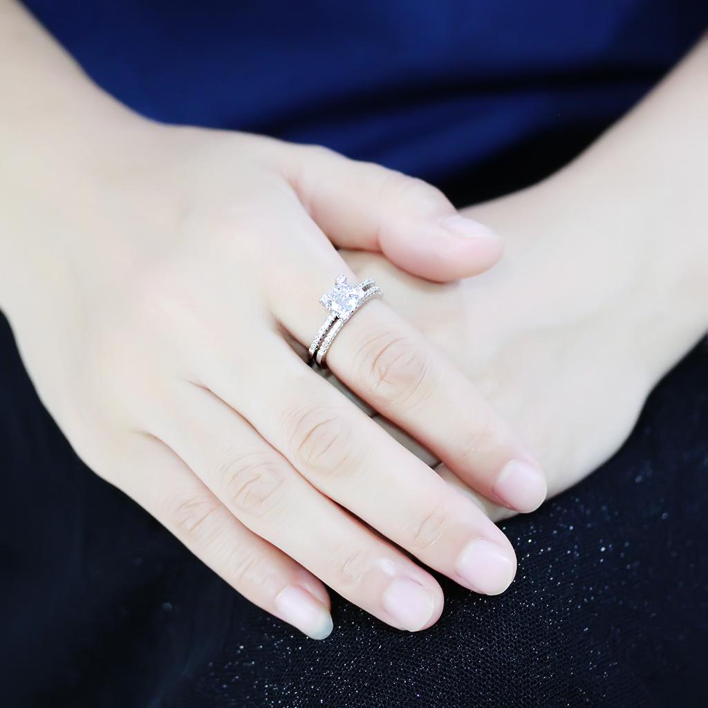 3W1589 - Rhodium Brass Ring with AAA Grade CZ in Clear