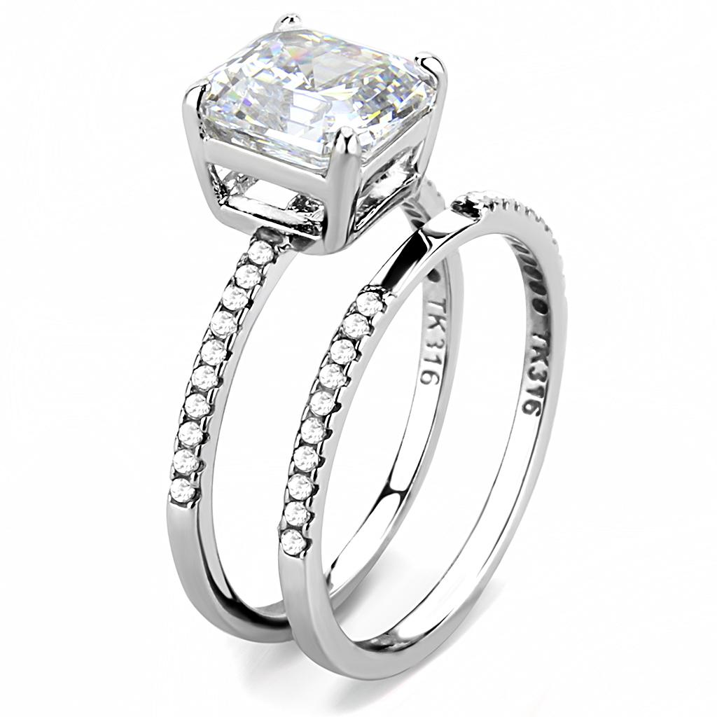 DA065 - High polished (no plating) Stainless Steel Ring with Cubic in Clear