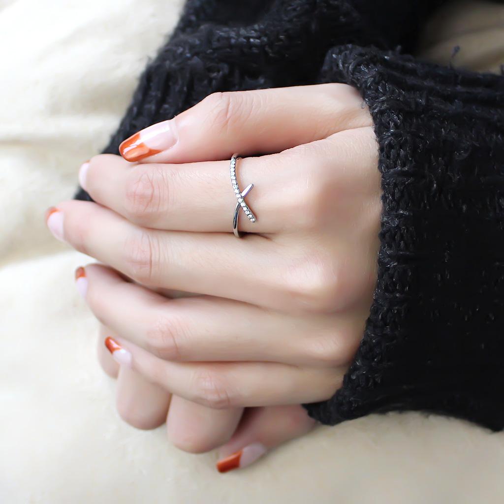 DA112 - High polished (no plating) Stainless Steel Ring with AAA Grade CZ in Clear