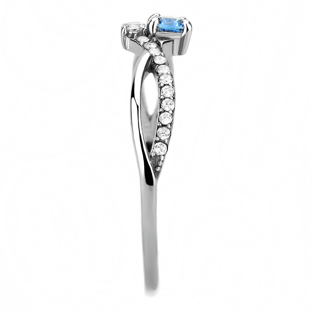 DA120 - High polished (no plating) Stainless Steel Ring with AAA Grade CZ in Sea Blue
