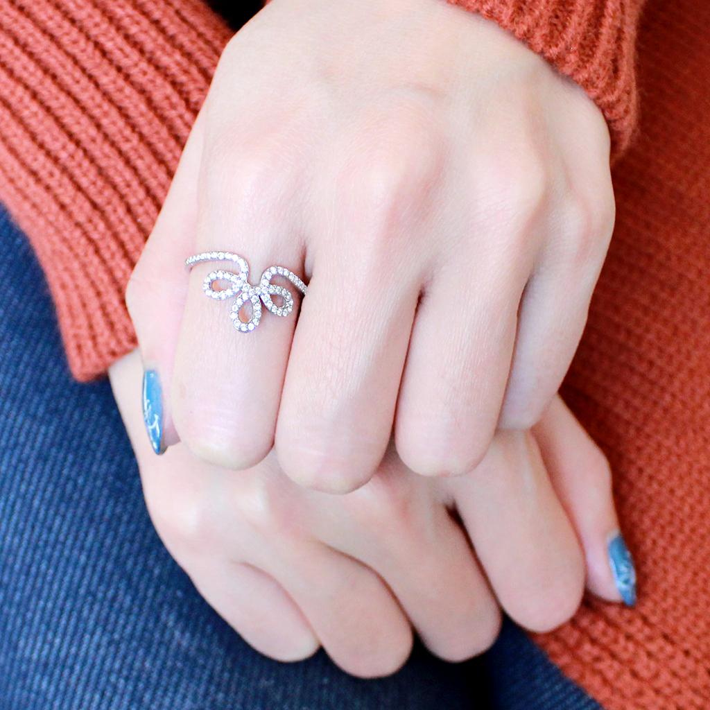 DA141 - High polished (no plating) Stainless Steel Ring with AAA Grade CZ in Clear