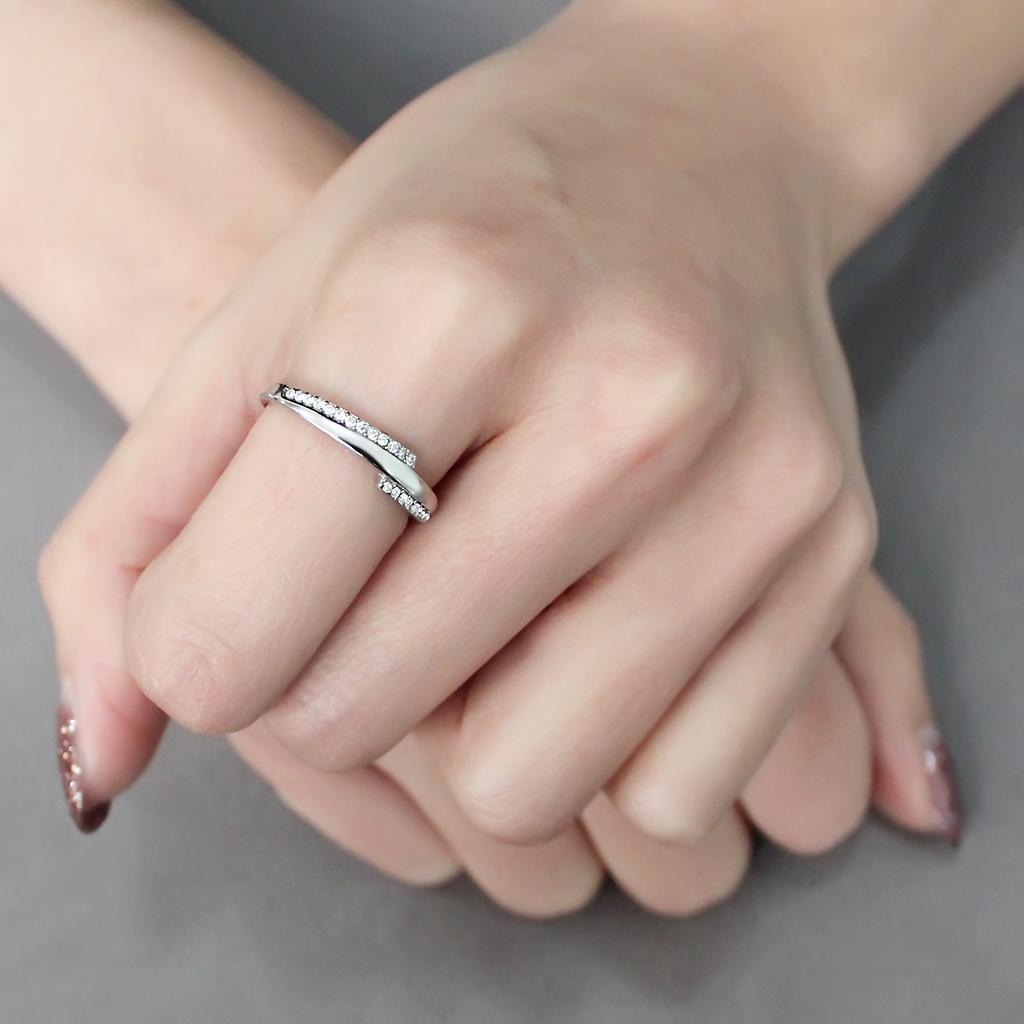 DA234 - High polished (no plating) Stainless Steel Ring with AAA Grade CZ in Clear