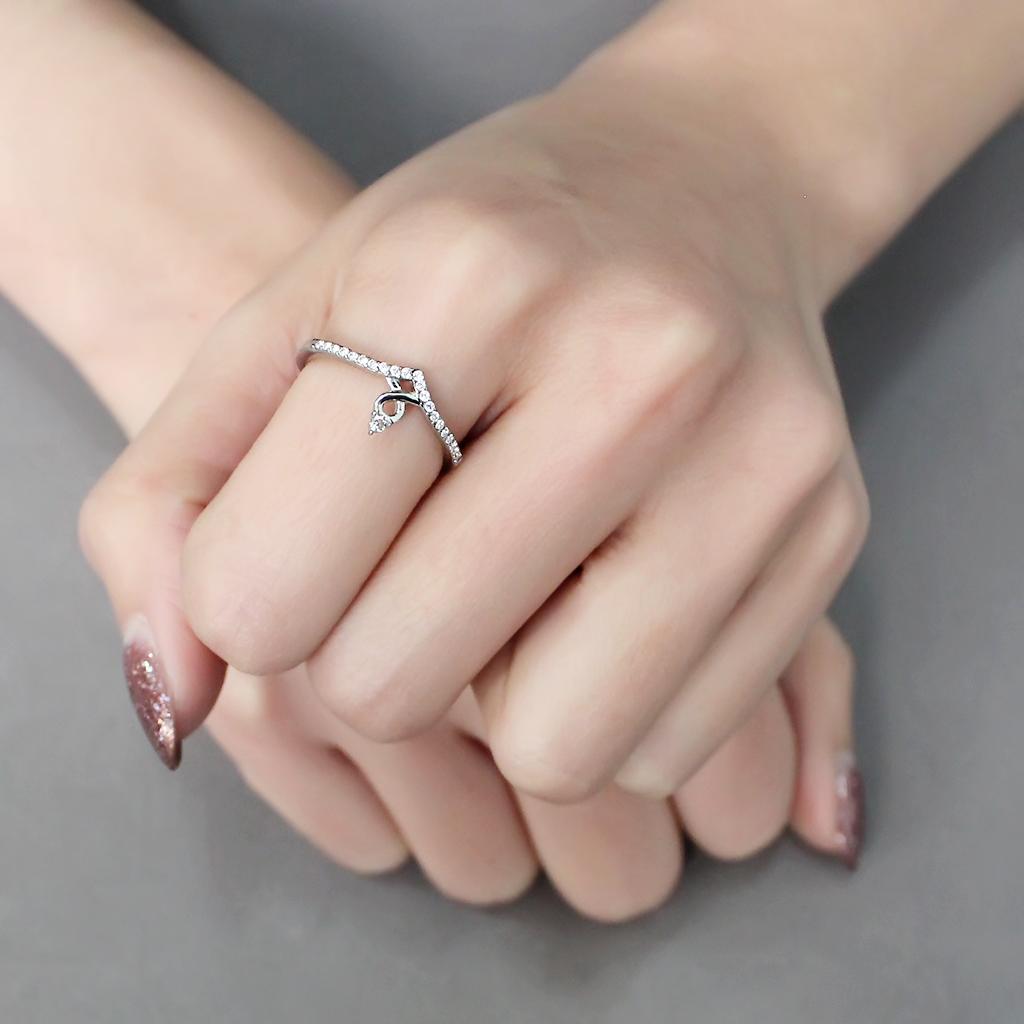 DA237 - High polished (no plating) Stainless Steel Ring with AAA Grade CZ in Clear