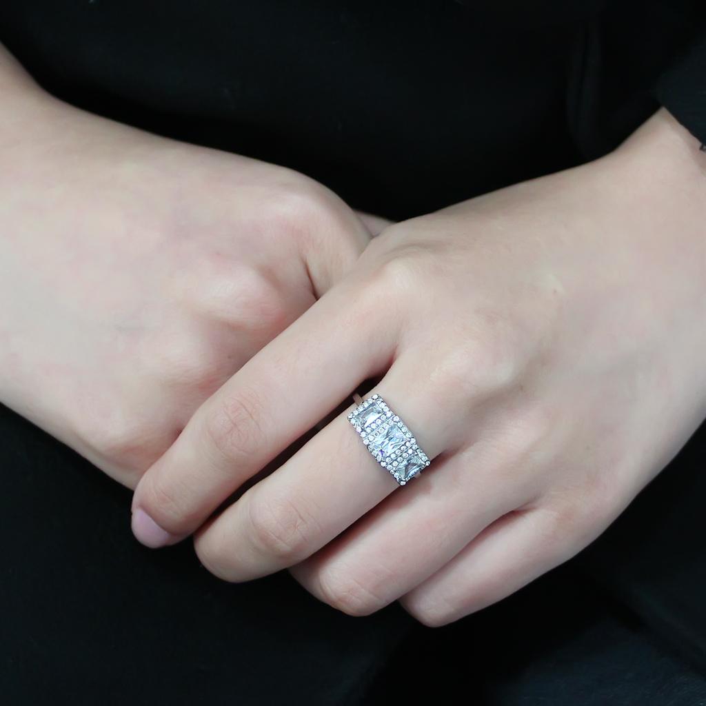 DA322 - No Plating Stainless Steel Ring with AAA Grade CZ in Clear