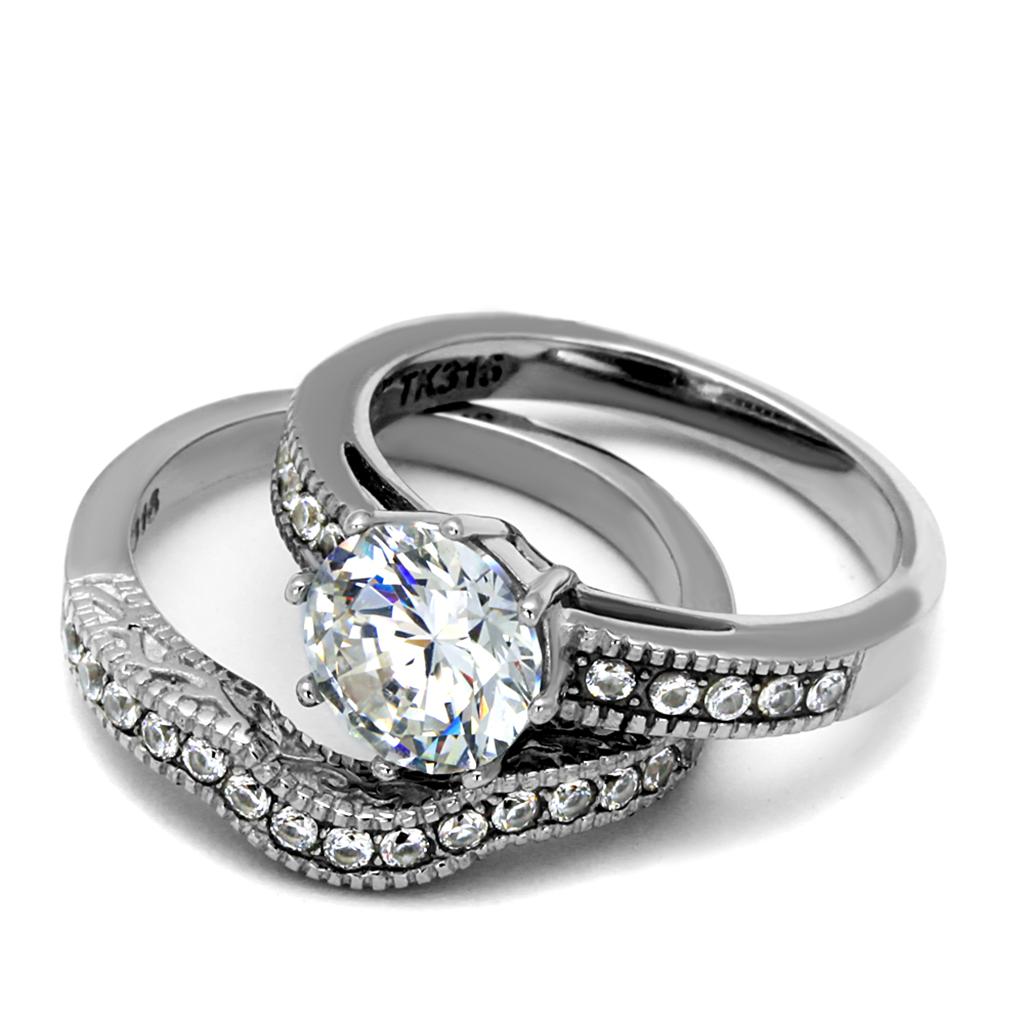 TK1W007 - High polished (no plating) Stainless Steel Ring with AAA Grade CZ in Clear