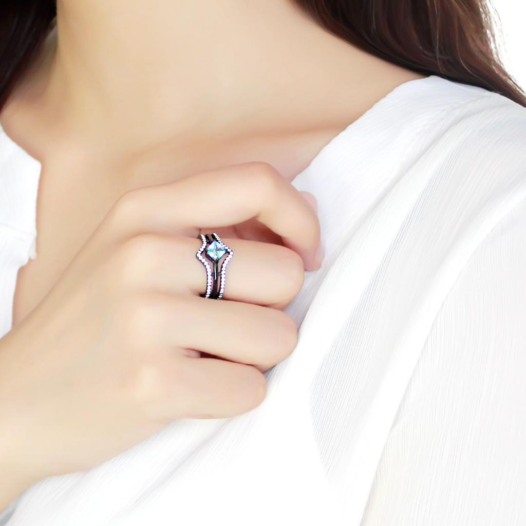 TK3562 - IP Black(Ion Plating) Stainless Steel Ring with AAA Grade CZ in Sea Blue