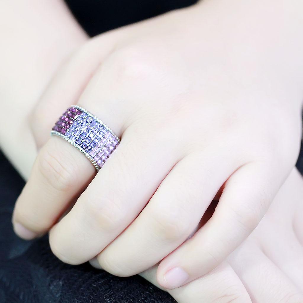 TK3703 - High polished (no plating) Stainless Steel Ring with Top Grade Crystal in Multi Color