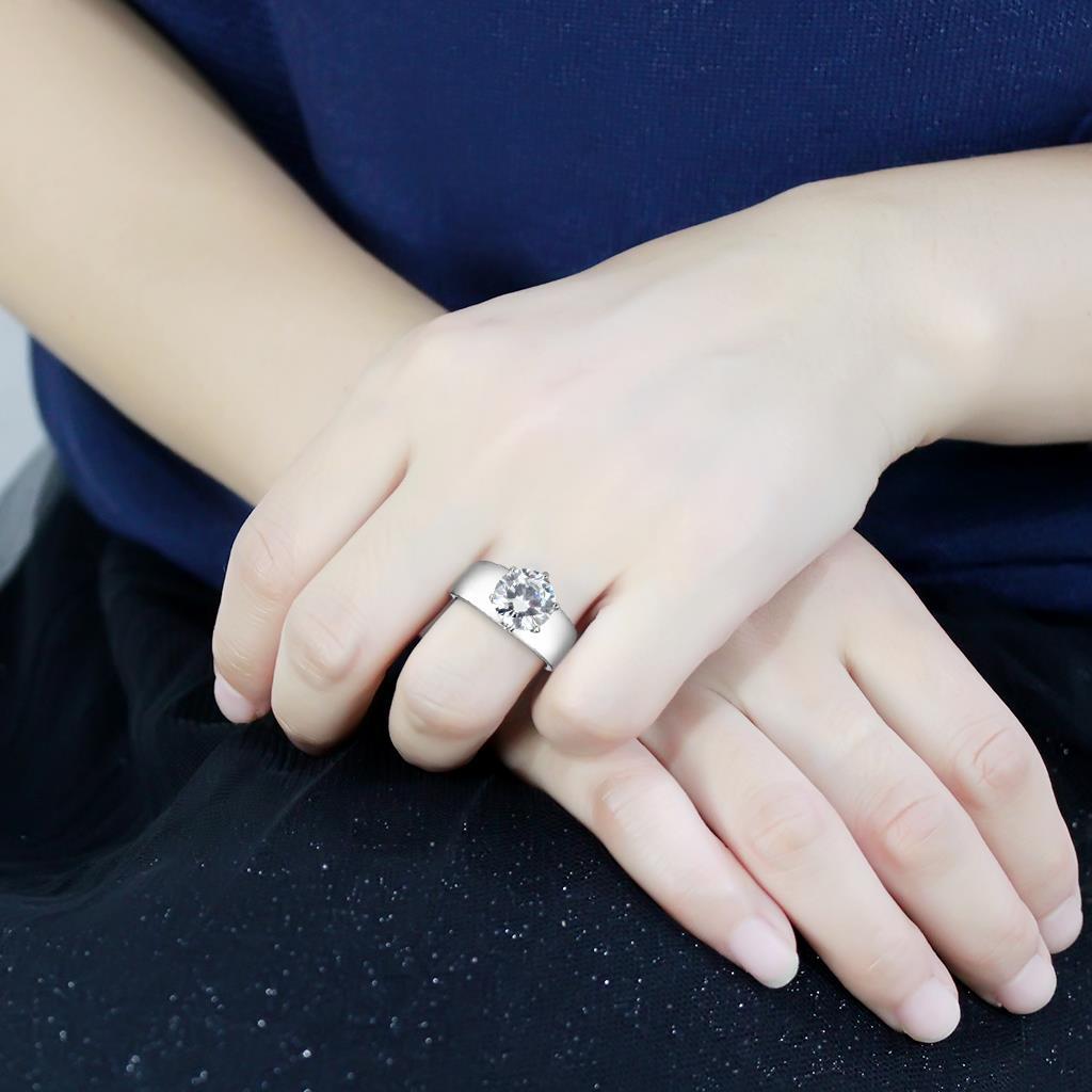 TK52004 - High polished (no plating) Stainless Steel Ring with AAA Grade CZ in Clear