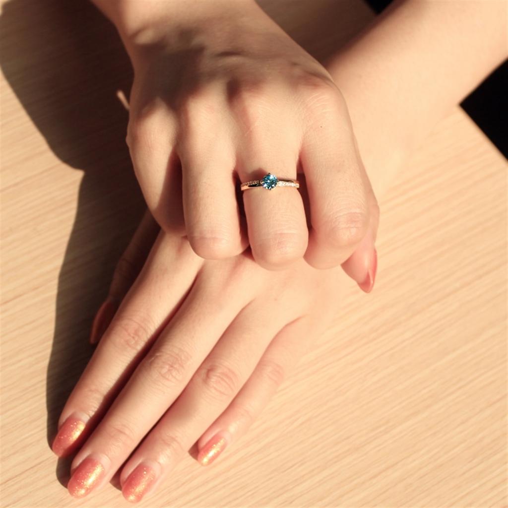 TS561 - Gold 925 Sterling Silver Ring with AAA Grade CZ in Sea Blue