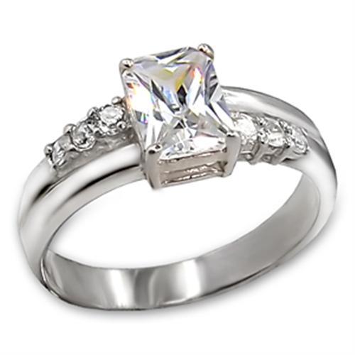 C05006 - High-Polished 925 Sterling Silver Ring with AAA Grade CZ in Clear