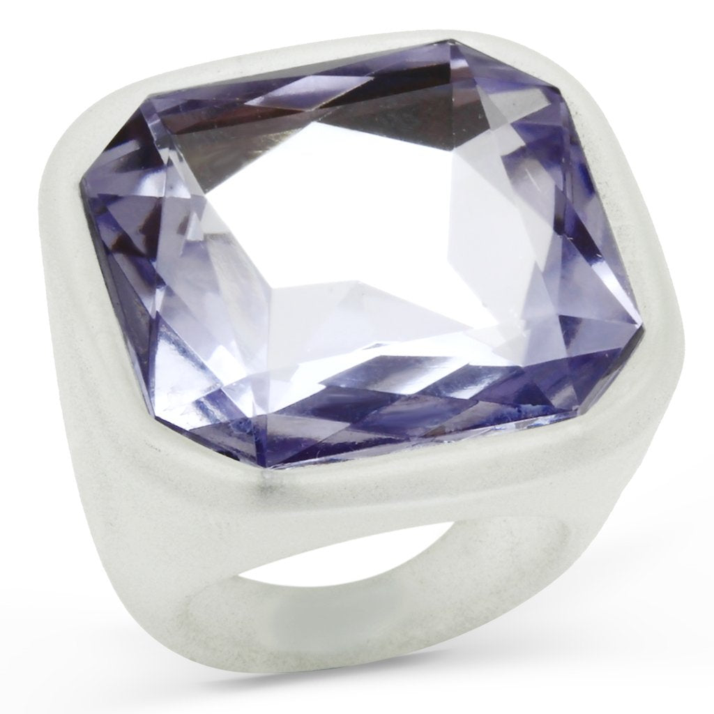 VL013 - Resin Ring with Synthetic Acrylic in Light Amethyst