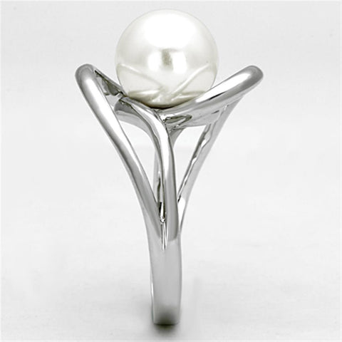 3W512 - Rhodium Brass Ring with Synthetic Pearl in White