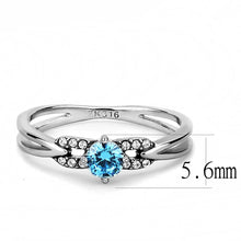 DA116 - High polished (no plating) Stainless Steel Ring with AAA Grade CZ  in Sea Blue